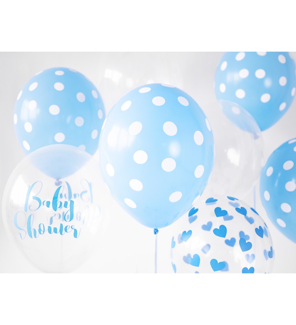 Modré balónky s bílými puntíky